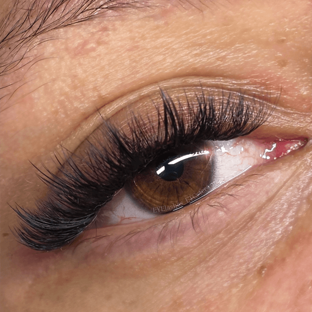 Hybrid/Volume Pack at EYElashes ETCetera LLC in Ava, MO